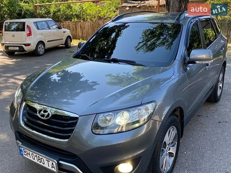 Hyundai Santa FE