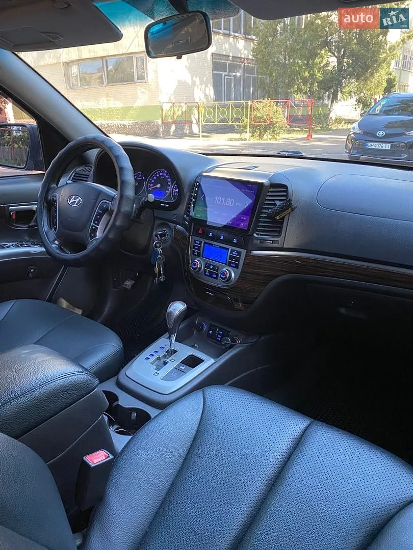 2011 Hyundai Santa Fe - мініатюра 24