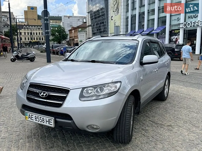 Hyundai Santa FE