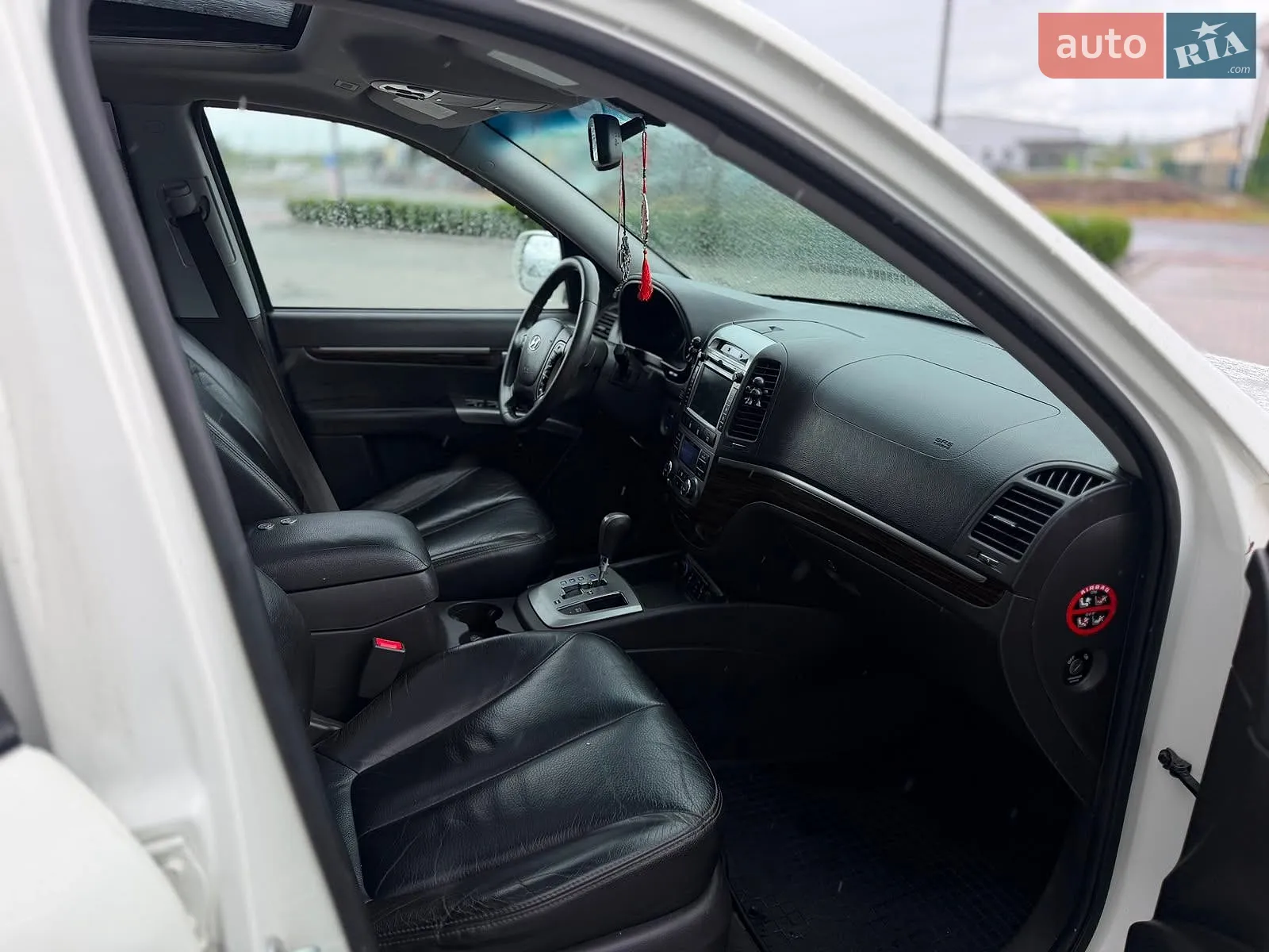 2011 Hyundai Santa Fe - мініатюра 9