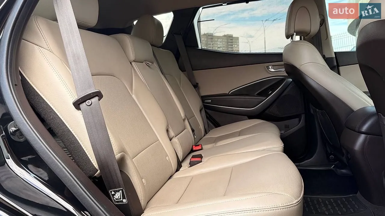2017 Hyundai Santa Fe - мініатюра 11