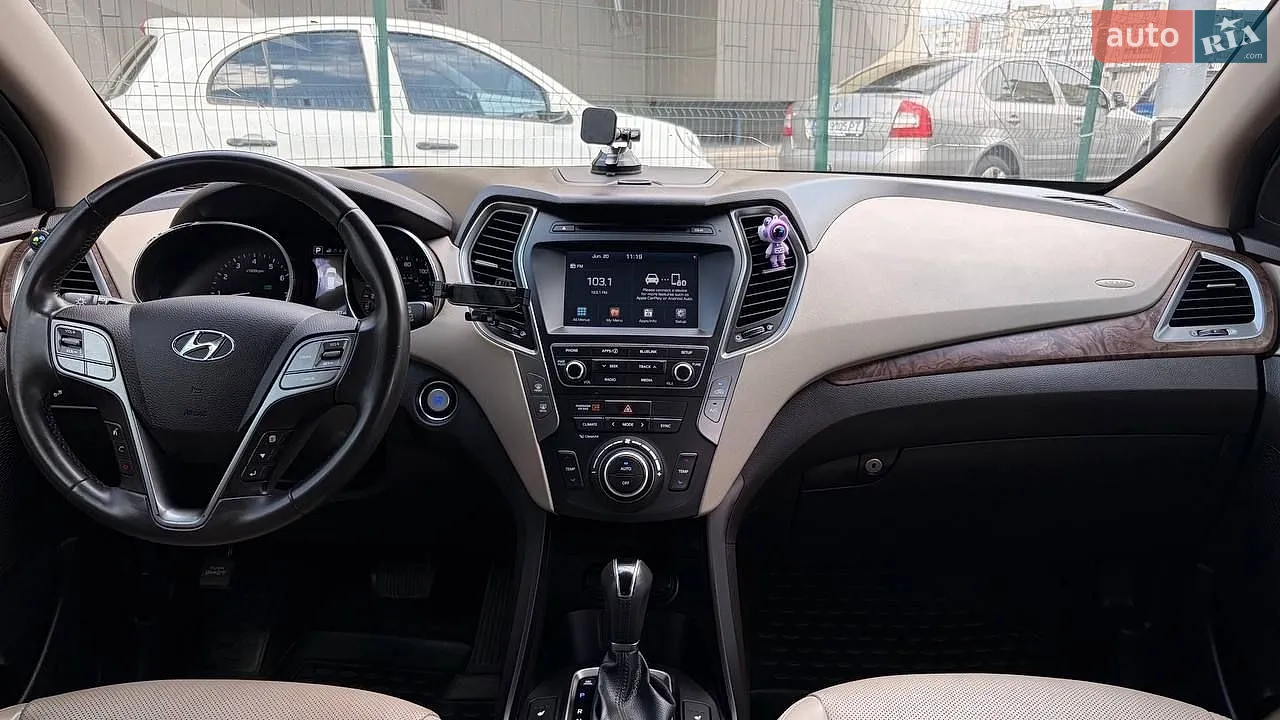 2017 Hyundai Santa Fe - мініатюра 13