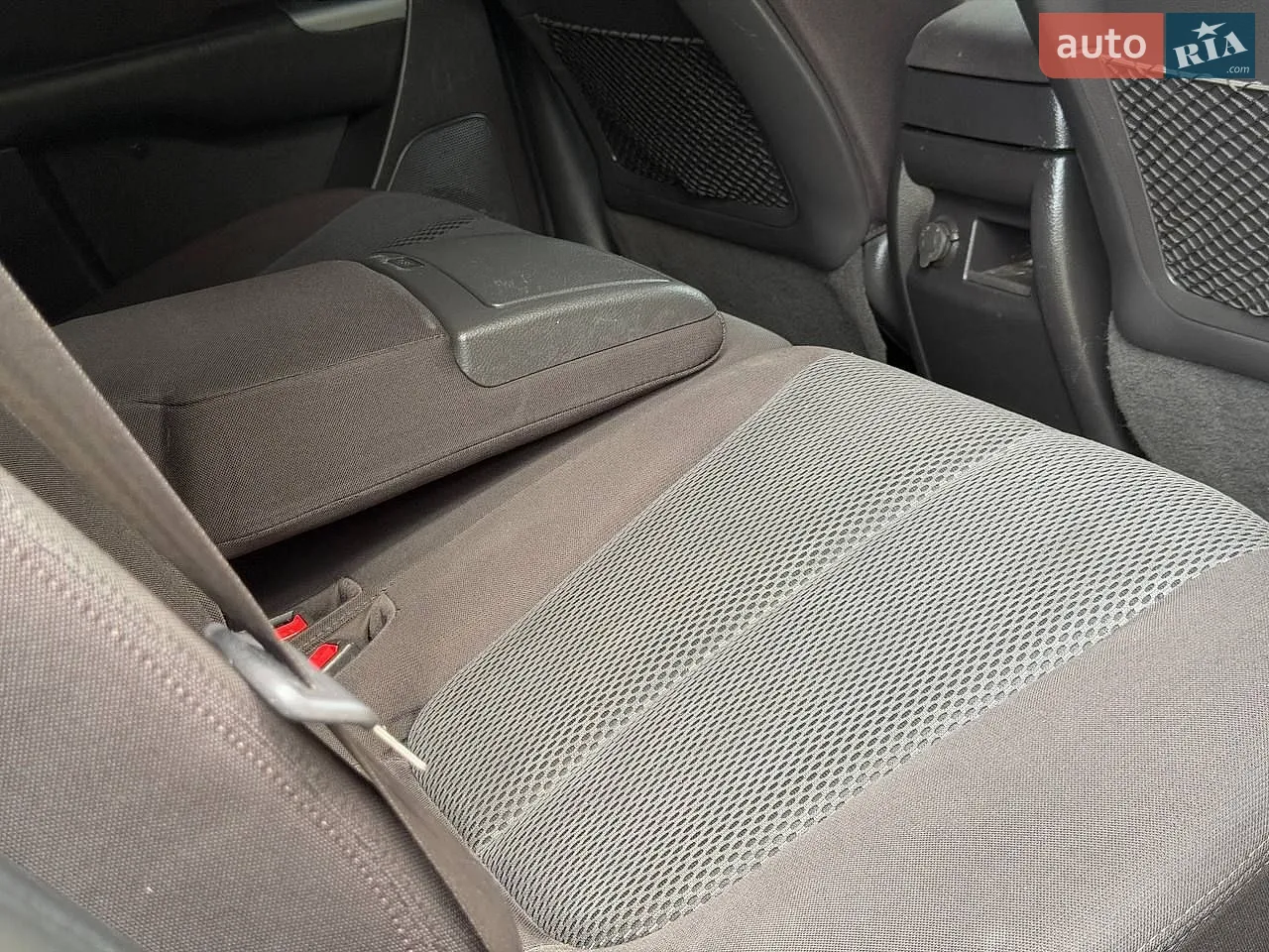 2012 Hyundai Santa Fe - мініатюра 28