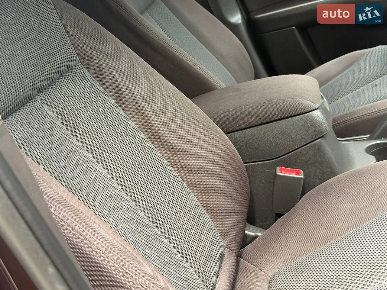 2012 Hyundai Santa Fe - мініатюра 32