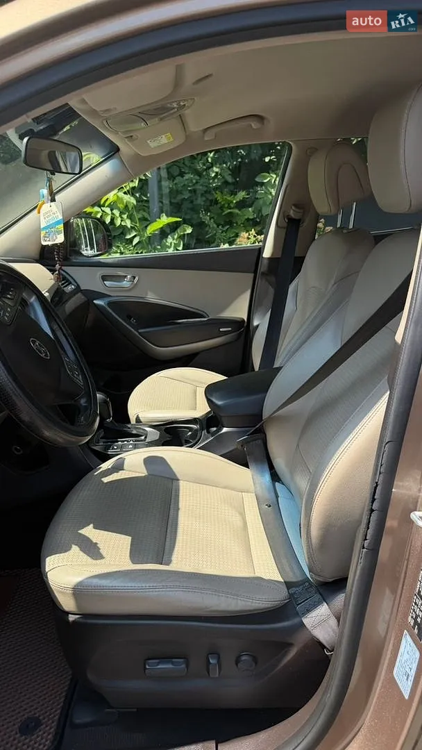 2014 Hyundai Santa Fe - мініатюра 15