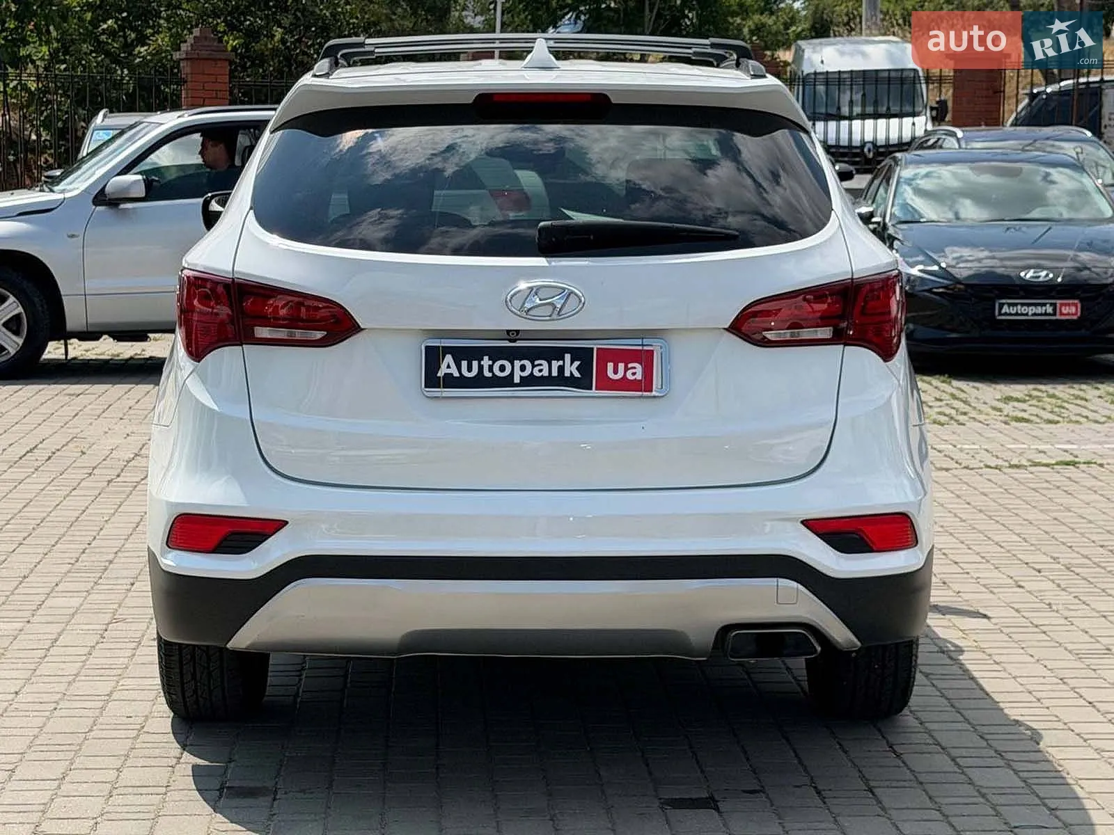 2016 Hyundai Santa Fe - мініатюра 8
