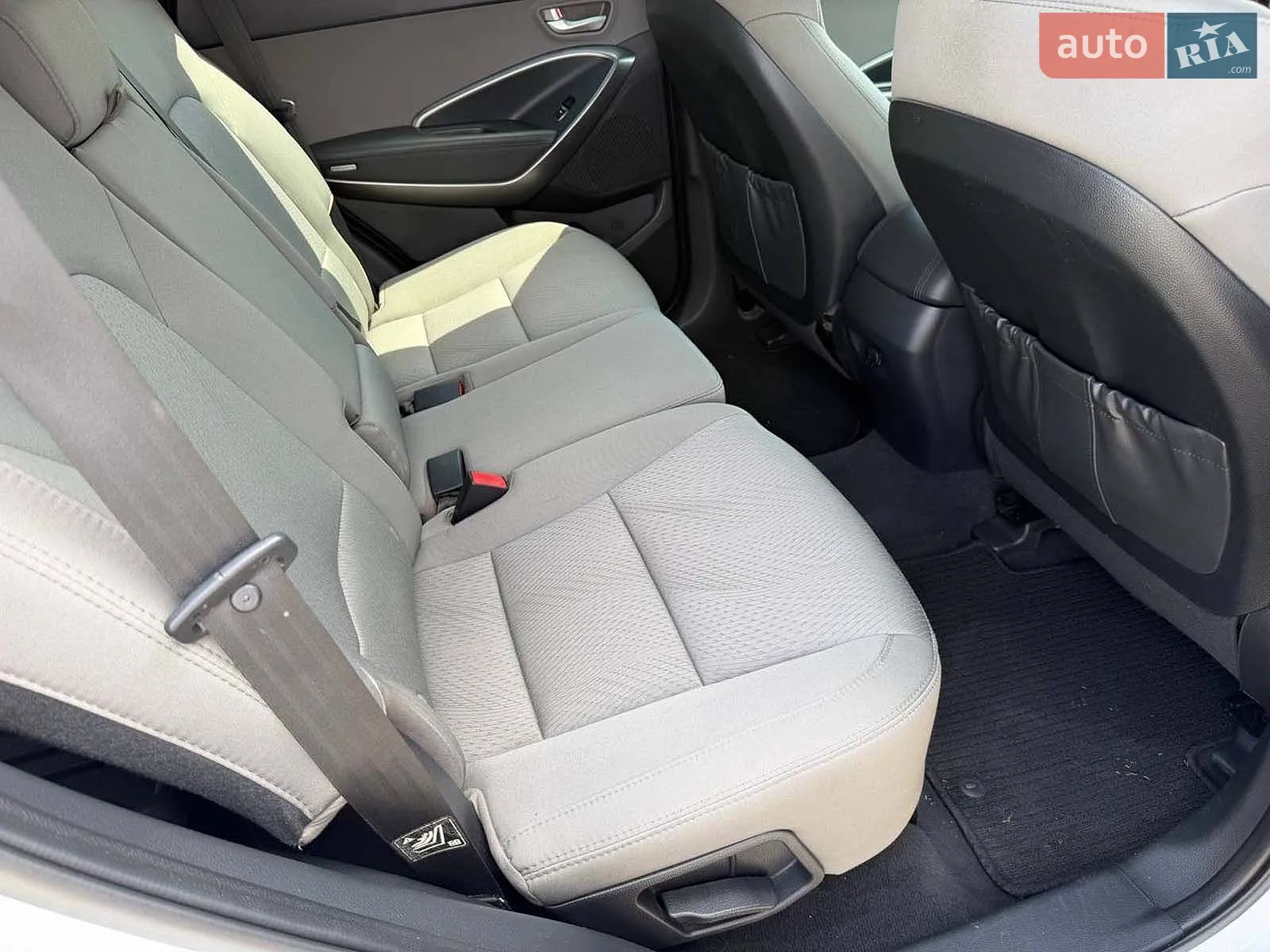 2016 Hyundai Santa Fe - мініатюра 13