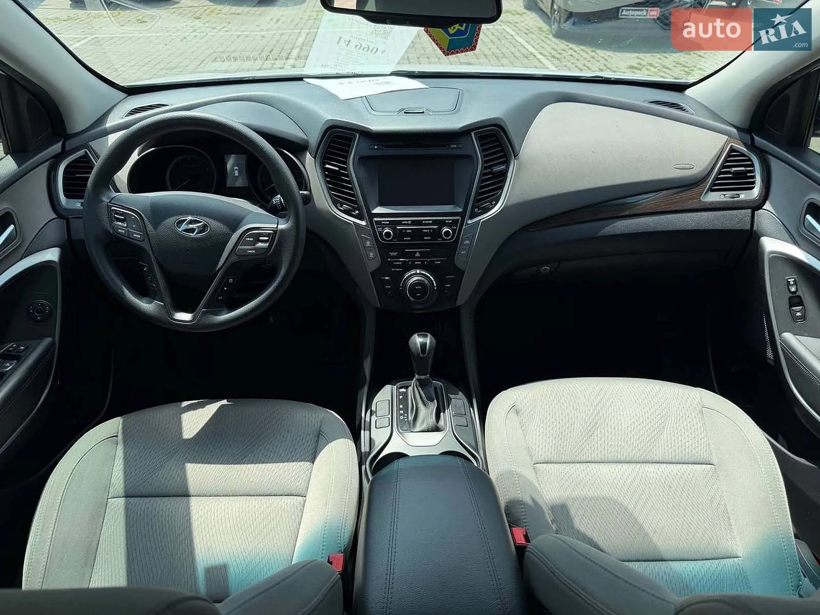2016 Hyundai Santa Fe - мініатюра 23