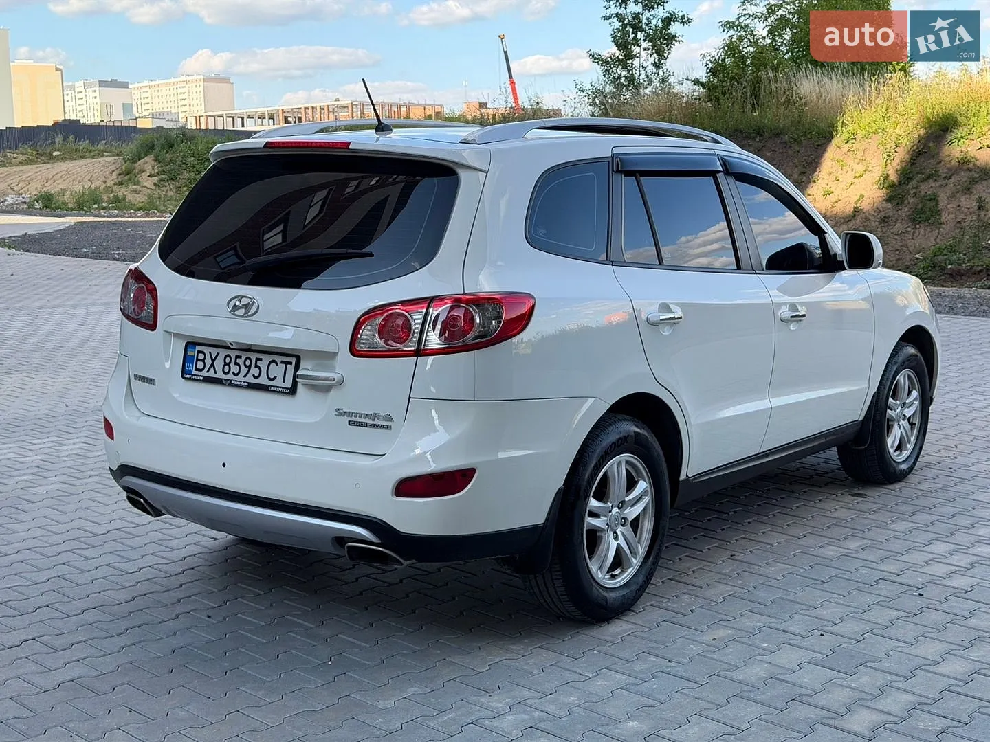 2011 Hyundai Santa Fe - мініатюра 15