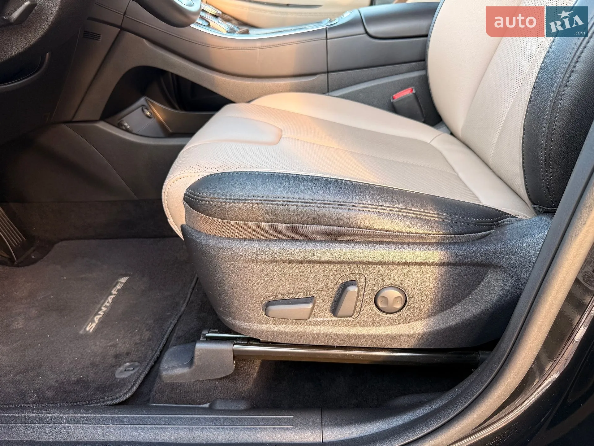 2023 Hyundai Santa Fe - мініатюра 17