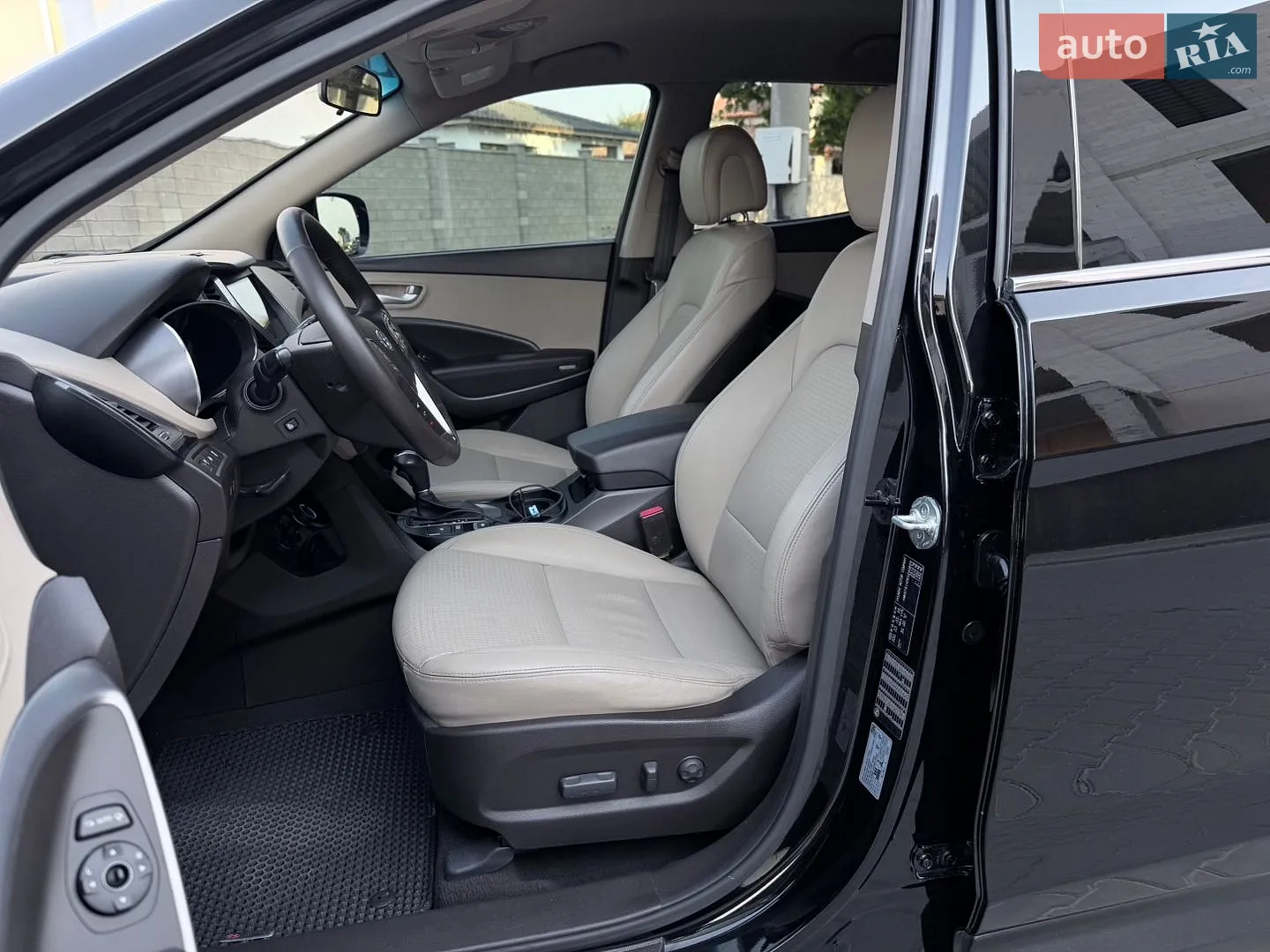 Hyundai Santa FE 2013 VIN KMHST81XDEU240839 фото оголошення 36 з 65