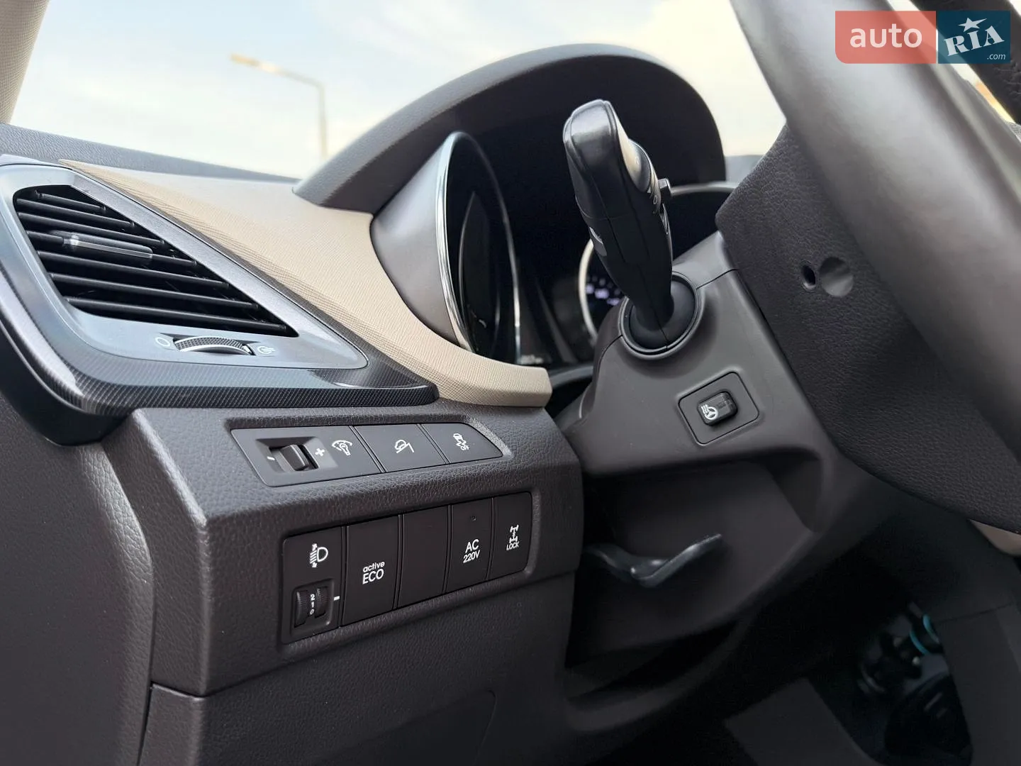 Hyundai Santa FE 2013 VIN KMHST81XDEU240839 фото оголошення 38 з 65