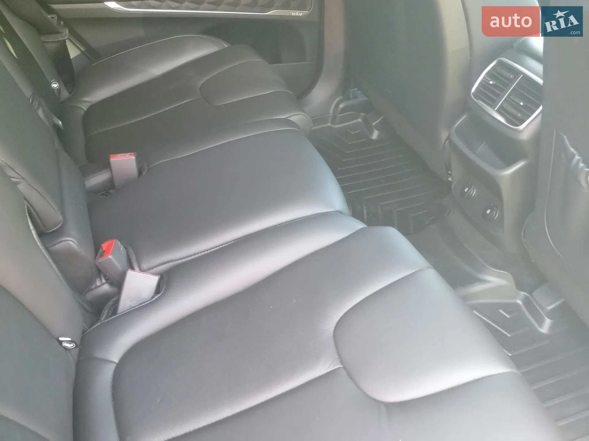 2020 Hyundai Santa Fe - мініатюра 26