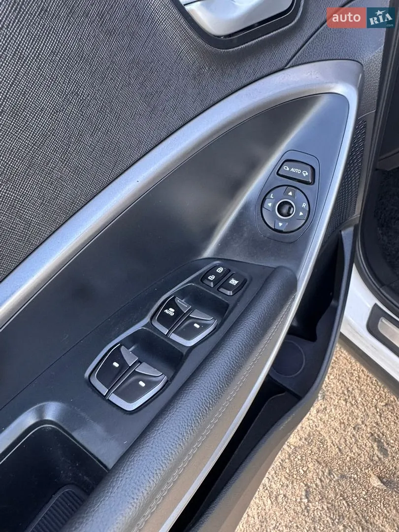 2013 Hyundai Santa Fe - мініатюра 53