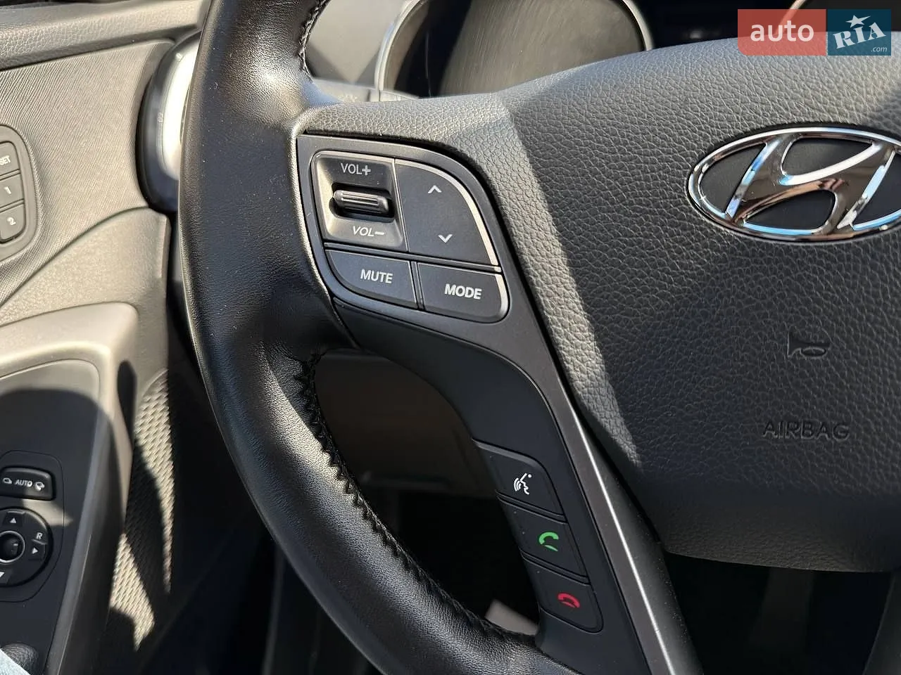 2013 Hyundai Santa Fe - мініатюра 18
