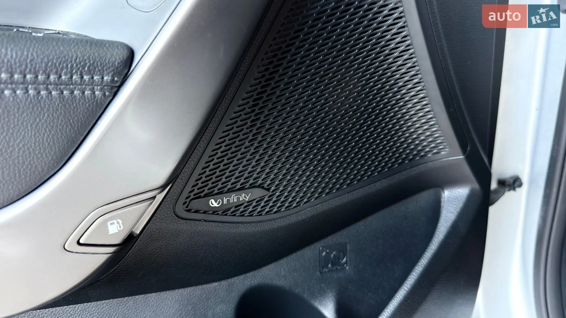 2017 Hyundai Santa Fe - мініатюра 72