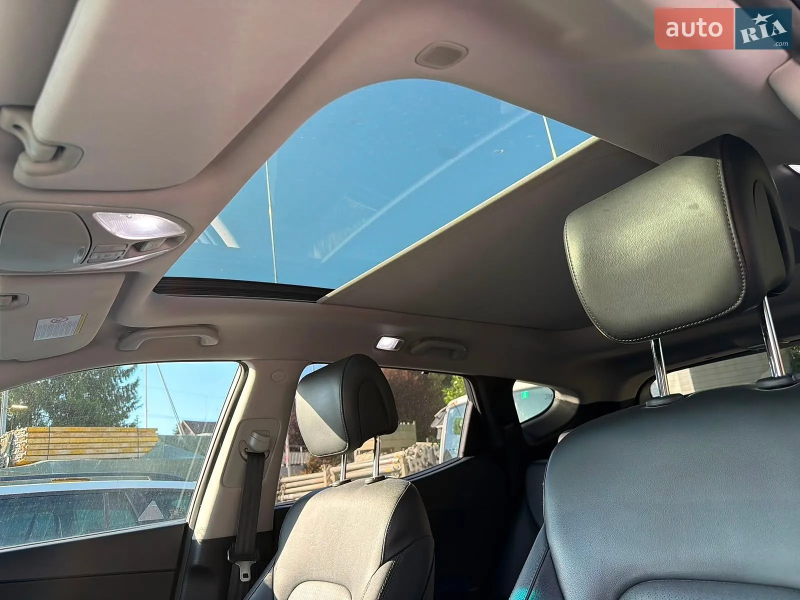 2014 Hyundai Santa Fe - мініатюра 22