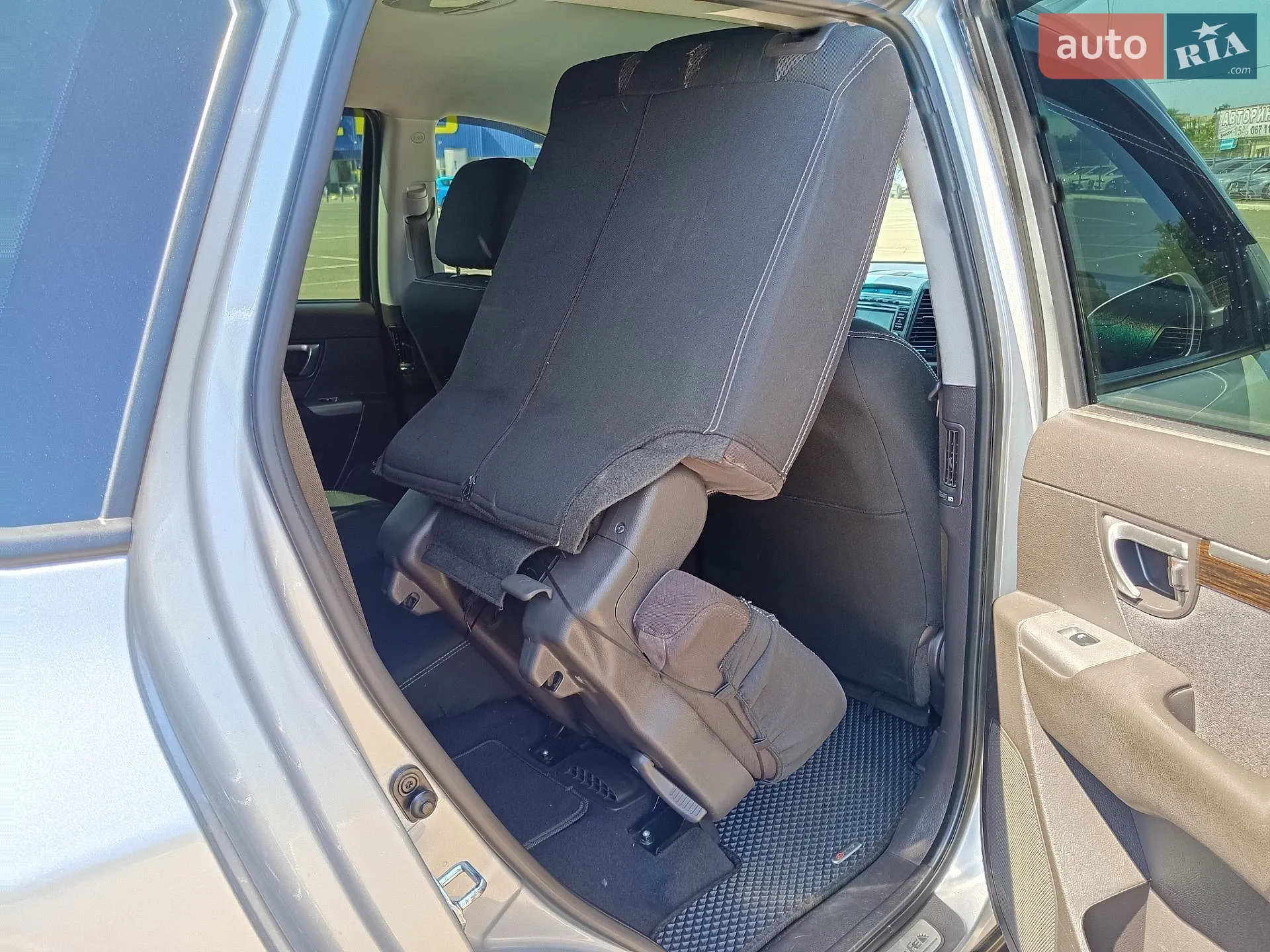 2011 Hyundai Santa Fe - мініатюра 36