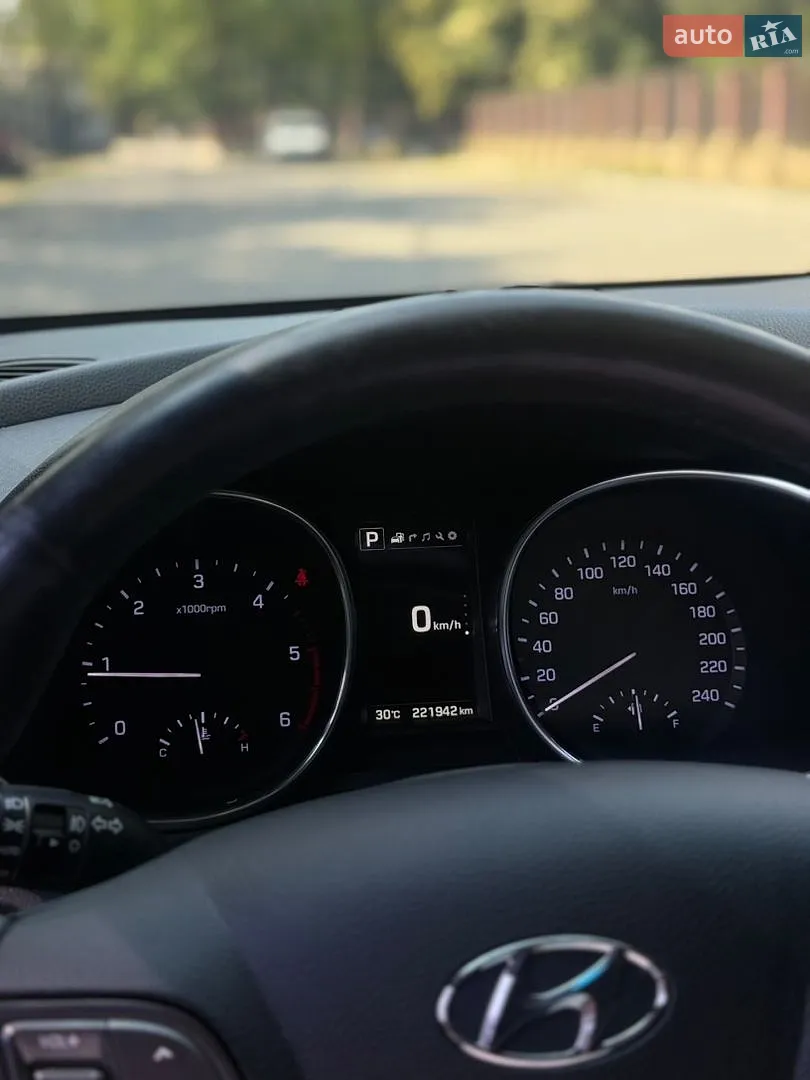 2016 Hyundai Santa Fe - мініатюра 22