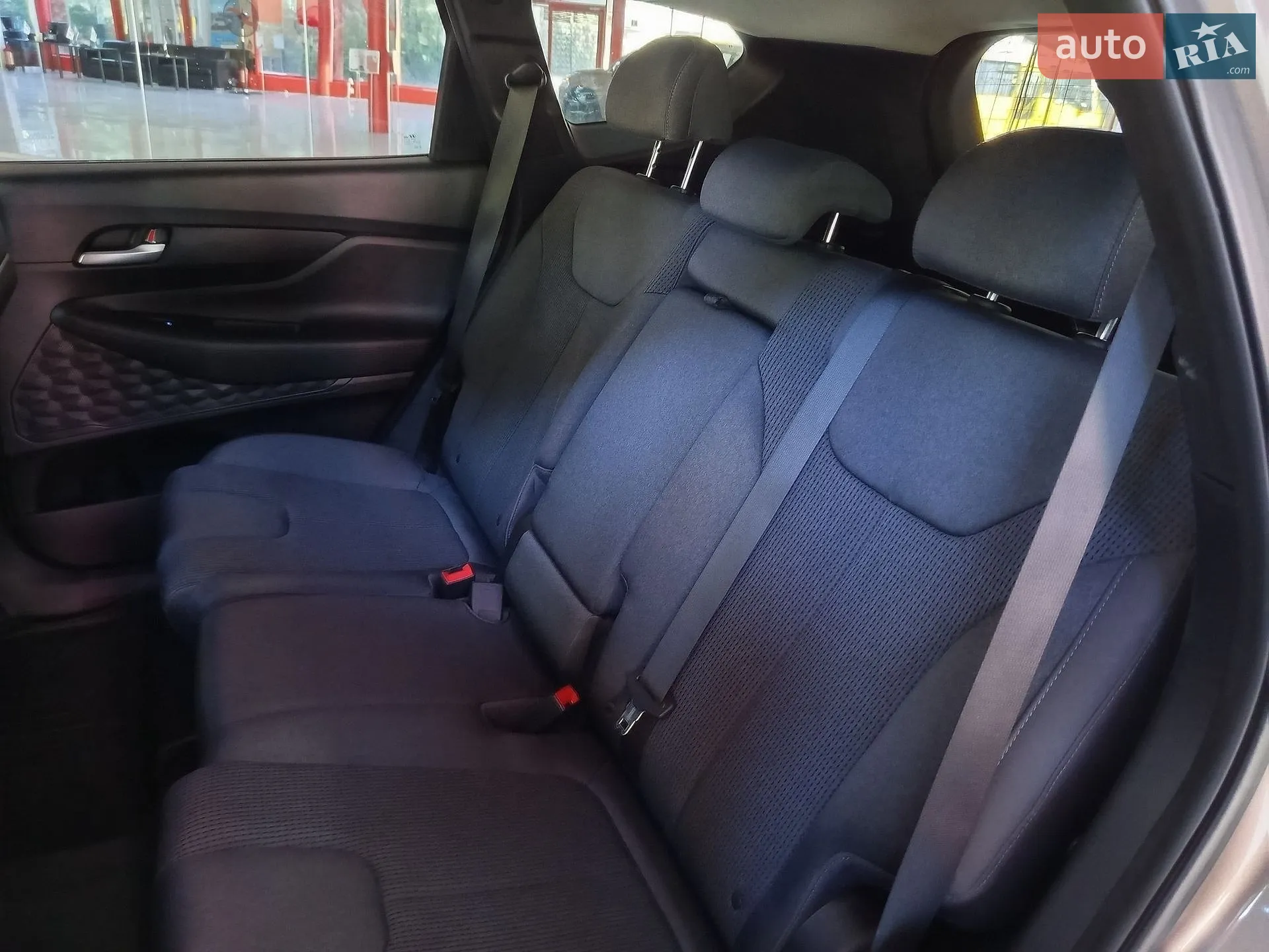 2019 Hyundai Santa Fe - мініатюра 32