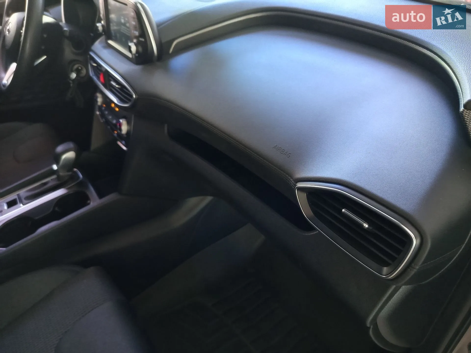 2019 Hyundai Santa Fe - мініатюра 28