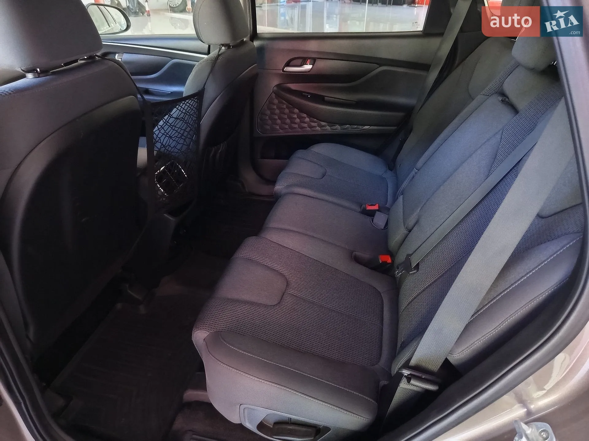 2019 Hyundai Santa Fe - мініатюра 31