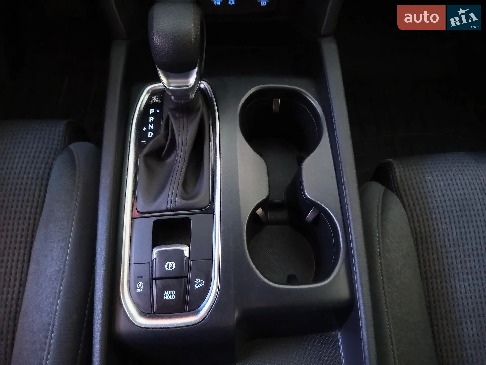 2019 Hyundai Santa Fe - мініатюра 23