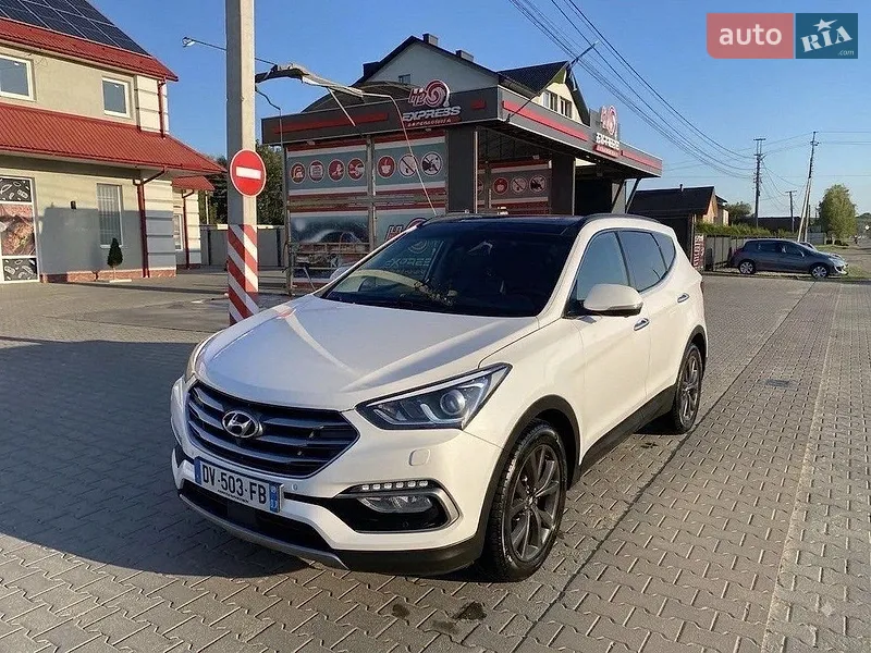 Hyundai Santa FE