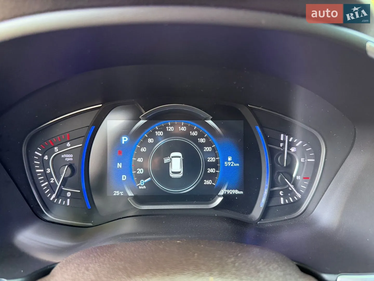 2018 Hyundai Santa Fe - мініатюра 26