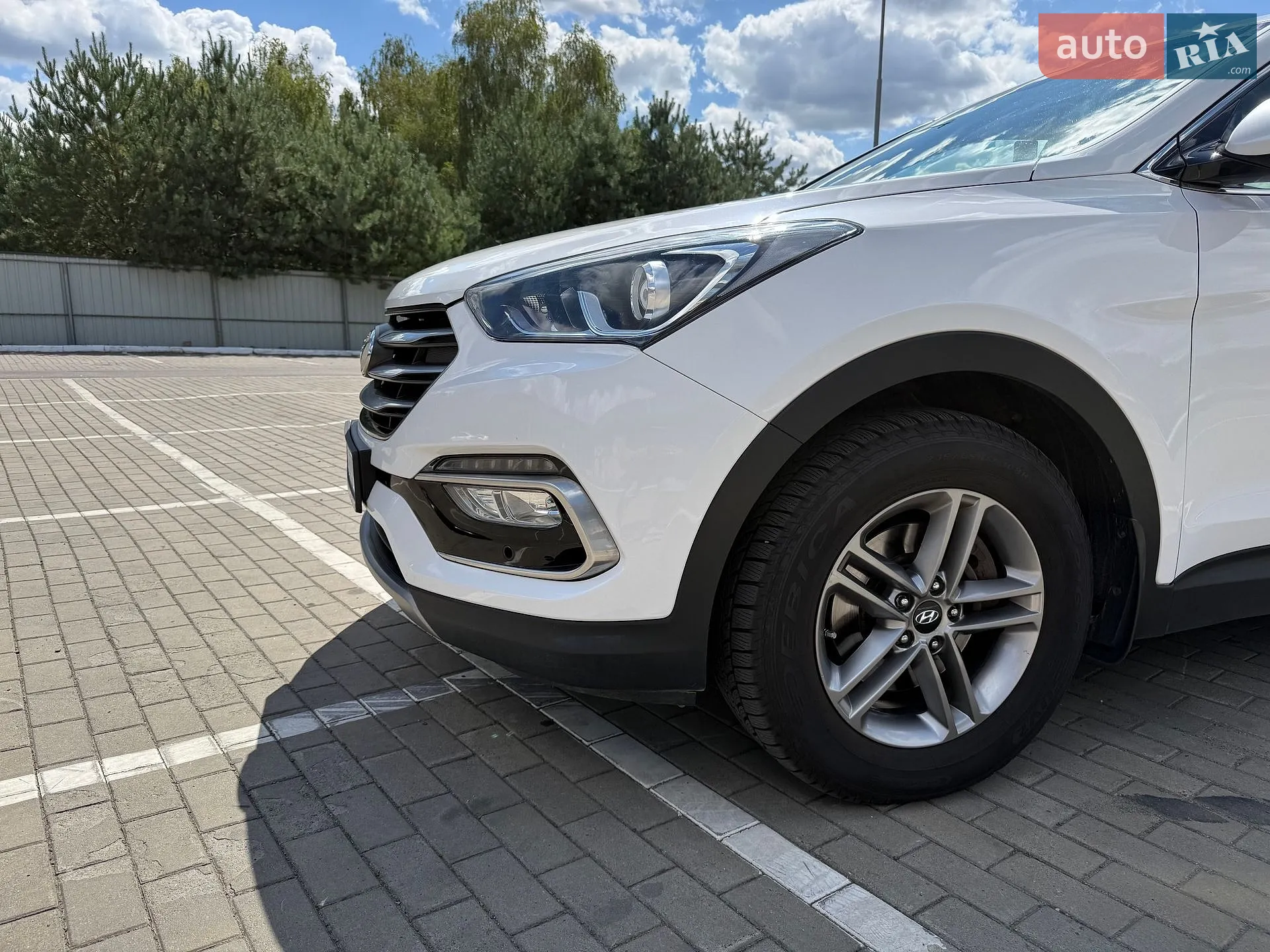 2017 Hyundai Santa Fe - мініатюра 2