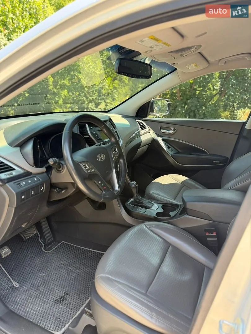 2013 Hyundai Santa Fe - мініатюра 12