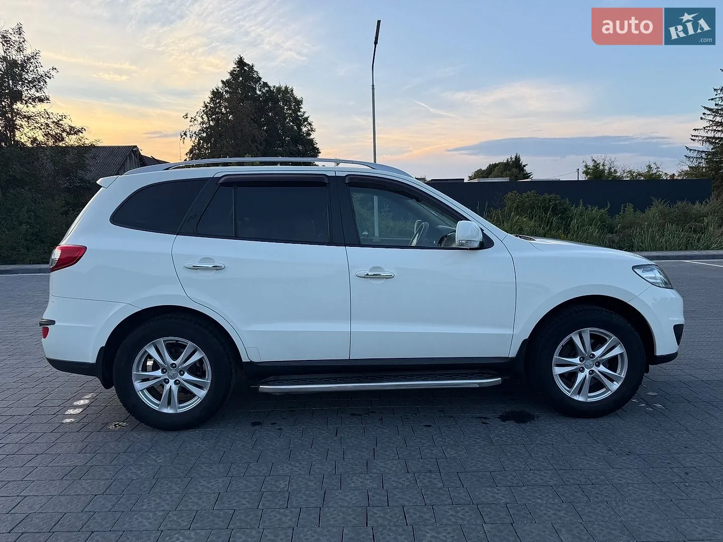 2011 Hyundai Santa Fe - мініатюра 4