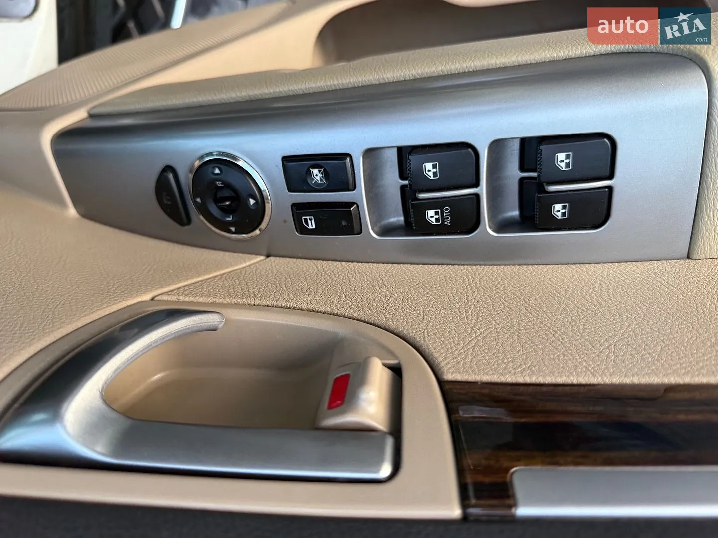 2011 Hyundai Santa Fe - мініатюра 15
