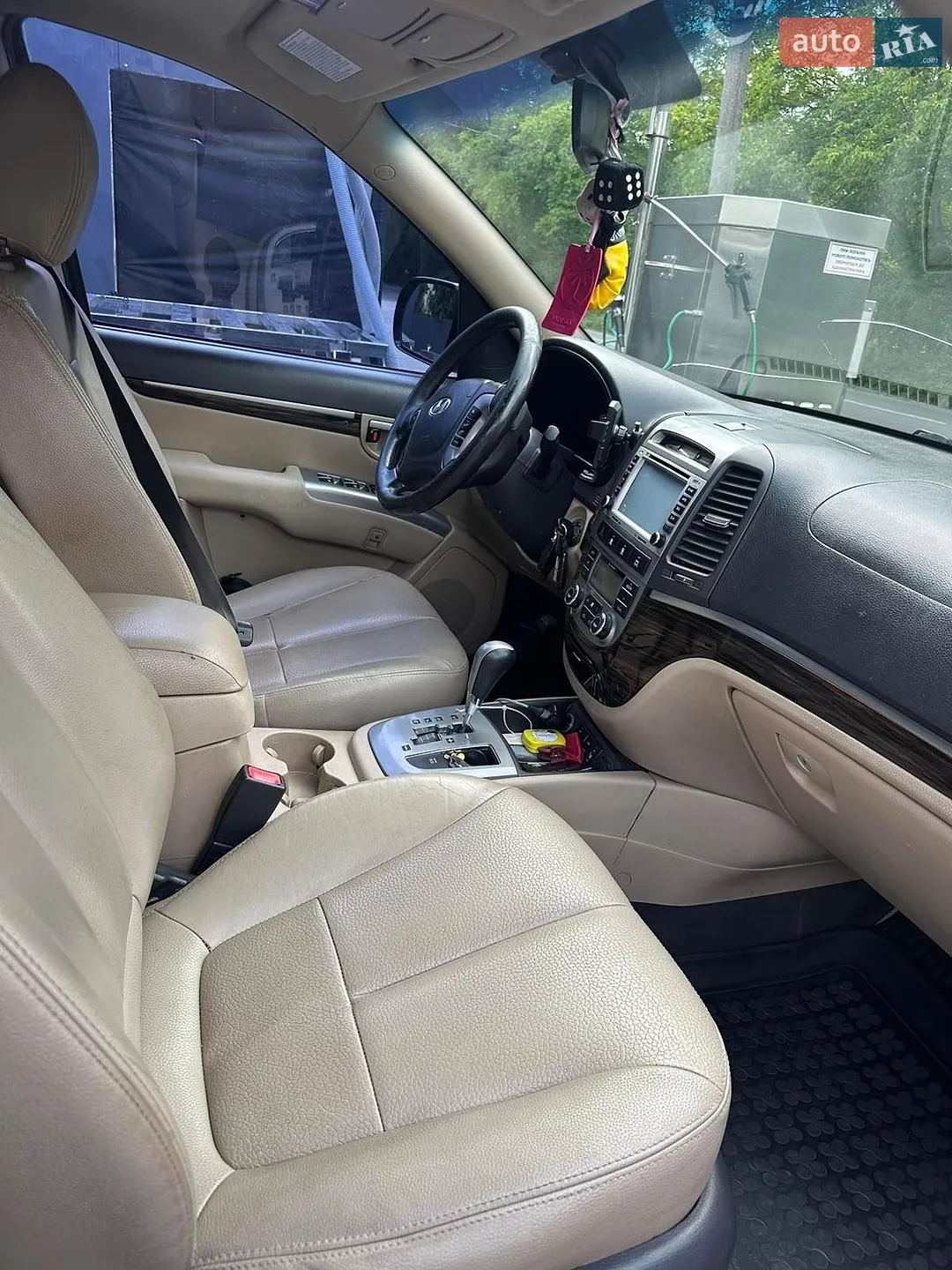 2010 Hyundai Santa Fe - мініатюра 2