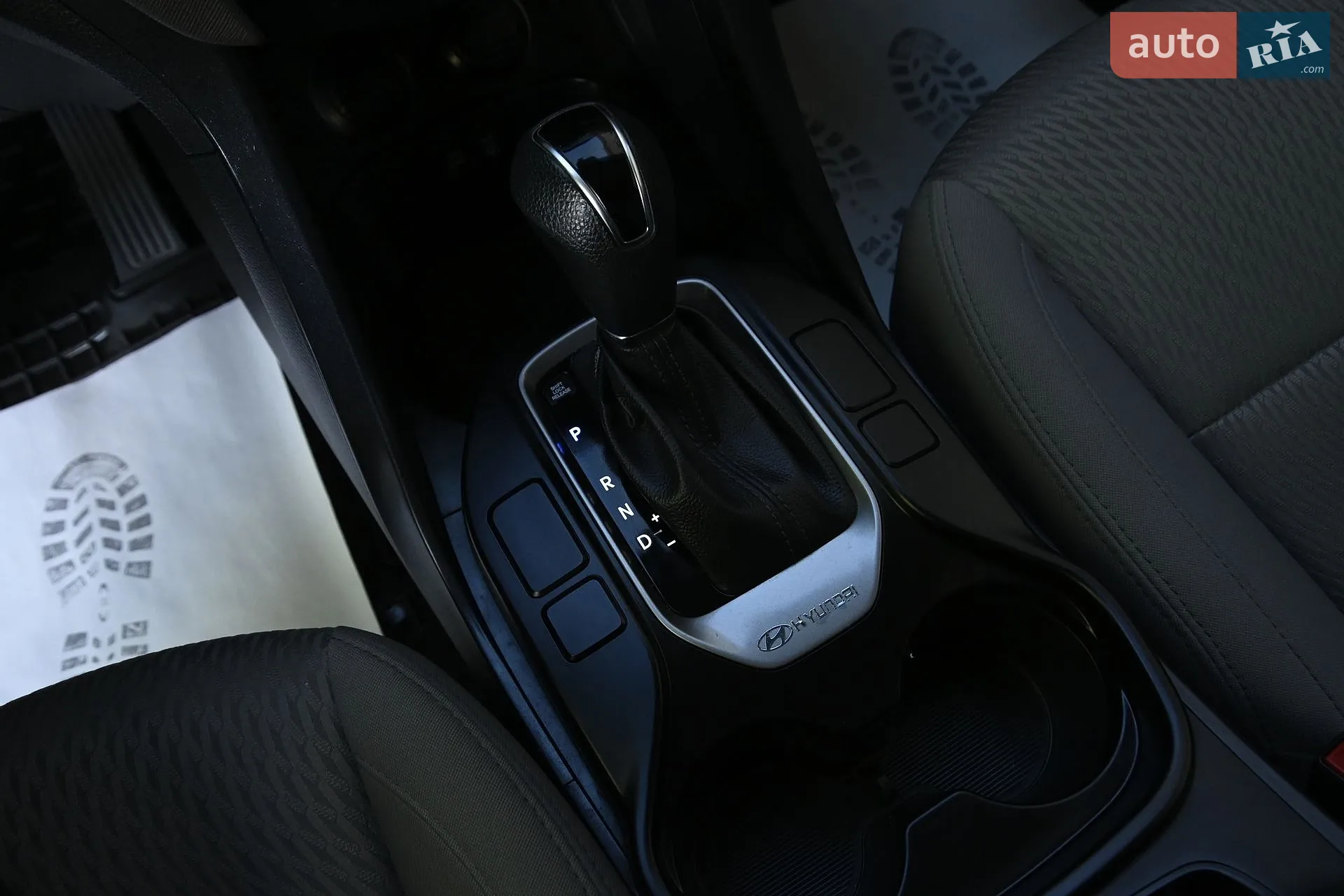 2017 Hyundai Santa Fe - мініатюра 25