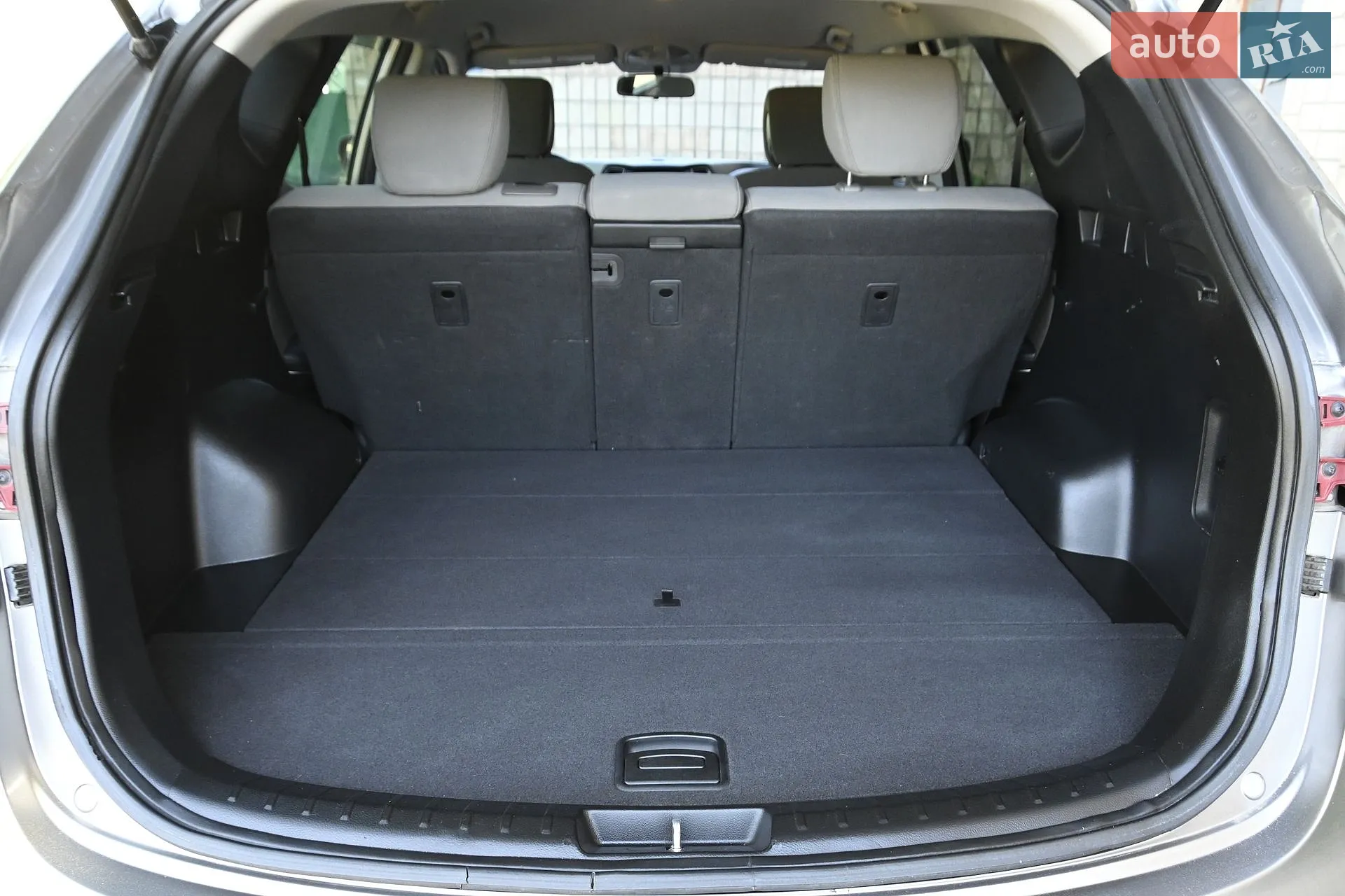 2017 Hyundai Santa Fe - мініатюра 28