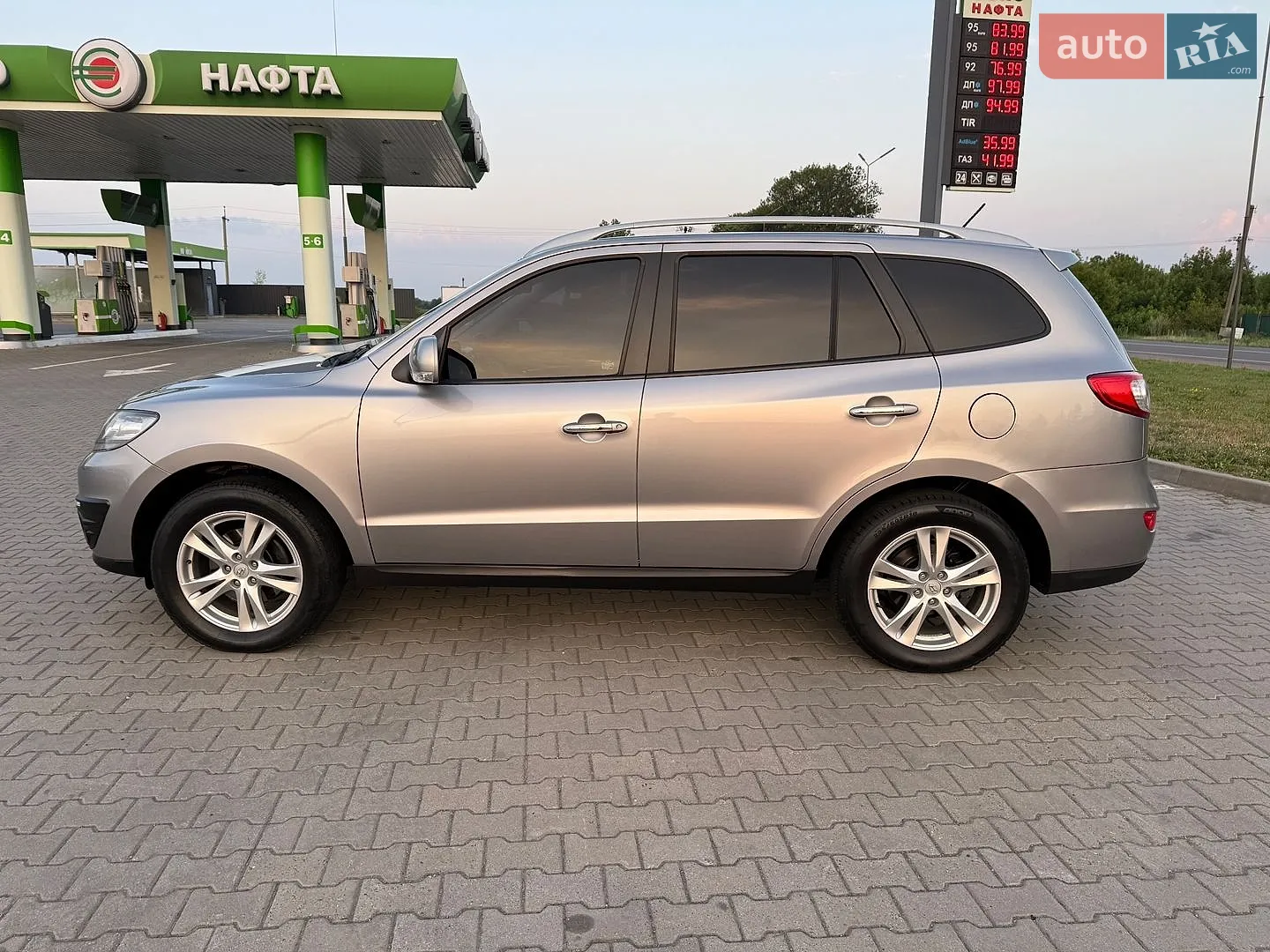 2011 Hyundai Santa Fe - мініатюра 5