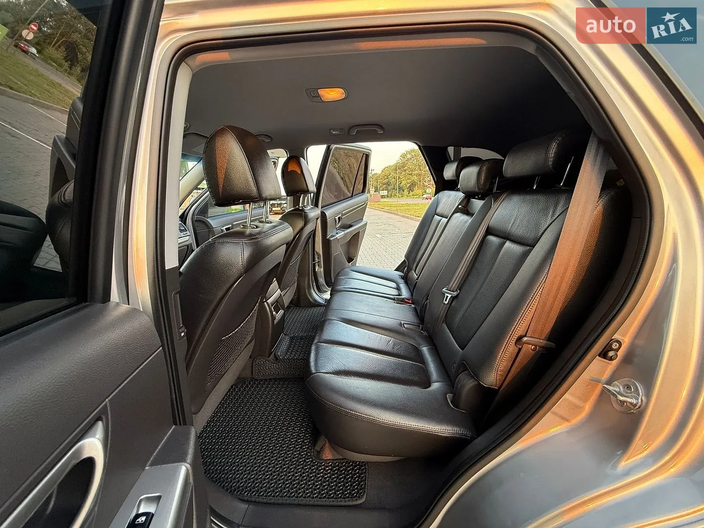 2011 Hyundai Santa Fe - мініатюра 24