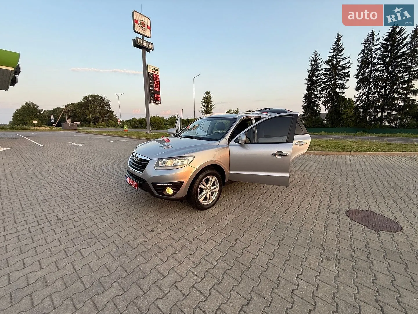 2011 Hyundai Santa Fe - мініатюра 30