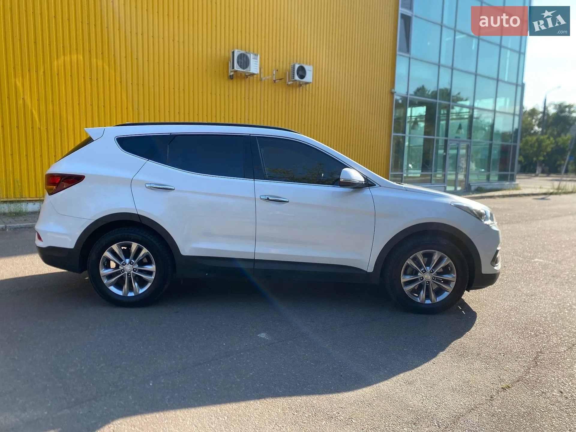 2017 Hyundai Santa Fe - мініатюра 6