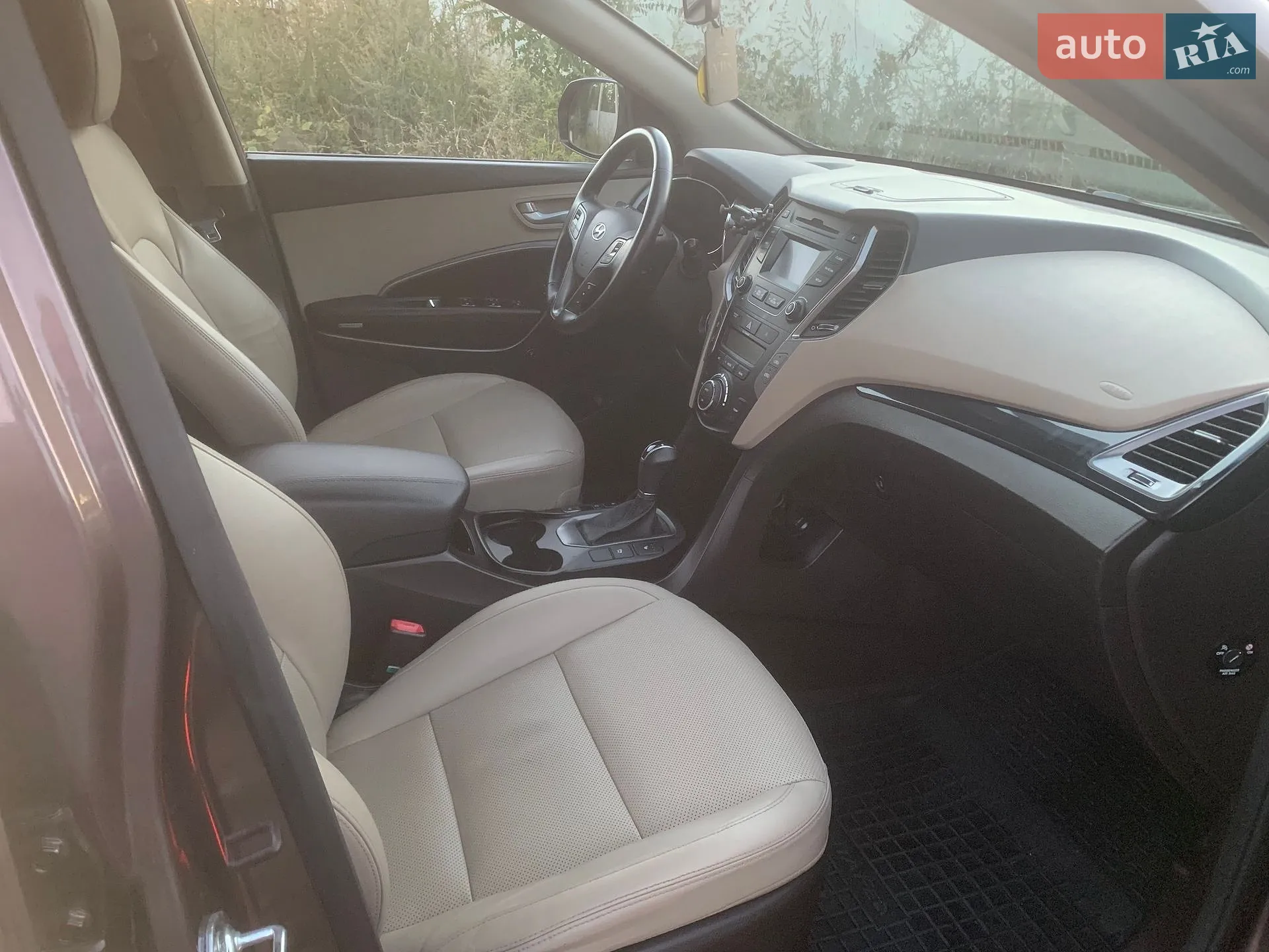 2015 Hyundai Santa Fe - мініатюра 13