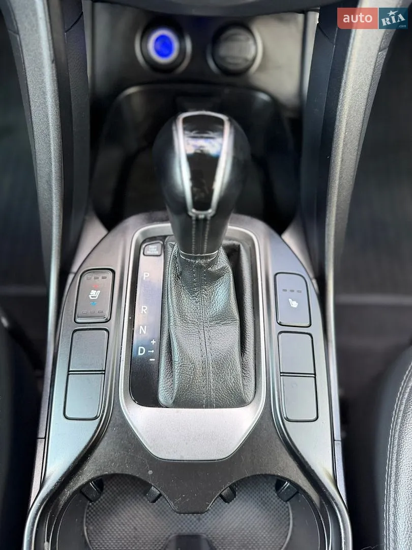 2013 Hyundai Santa Fe - мініатюра 12