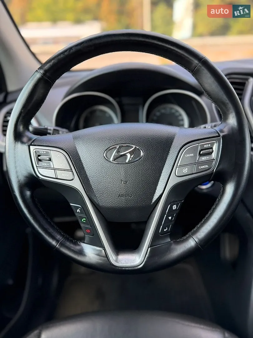 2013 Hyundai Santa Fe - мініатюра 13