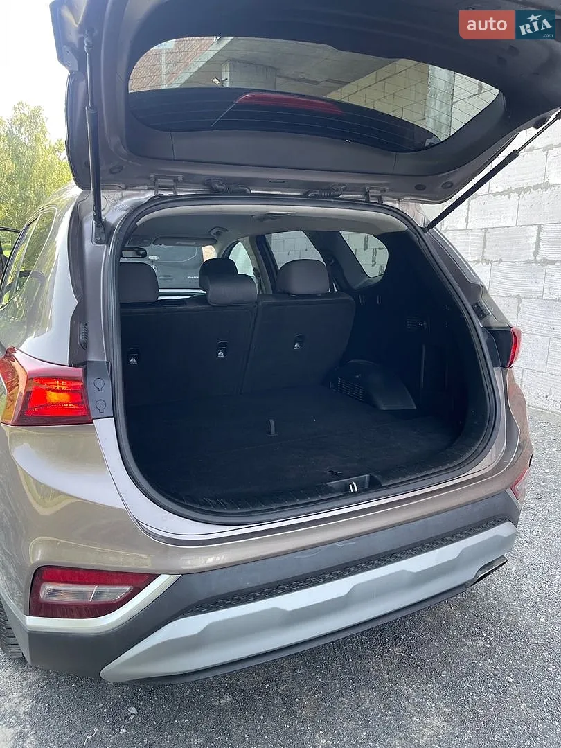 2019 Hyundai Santa Fe - мініатюра 28