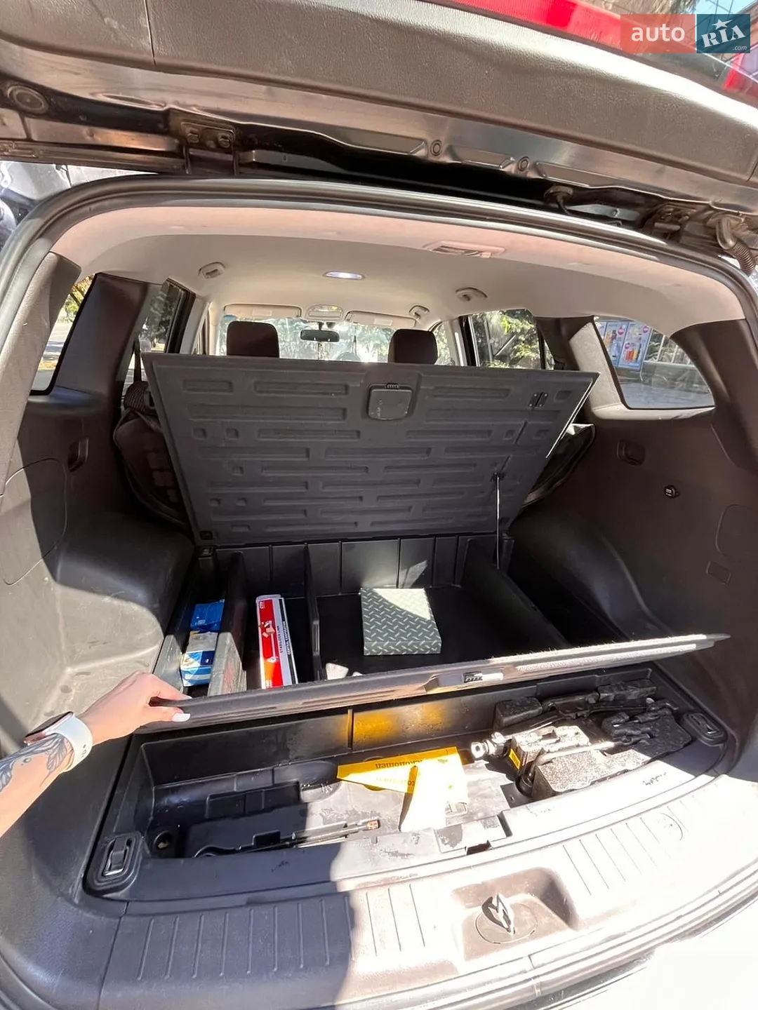 2010 Hyundai Santa Fe - мініатюра 9