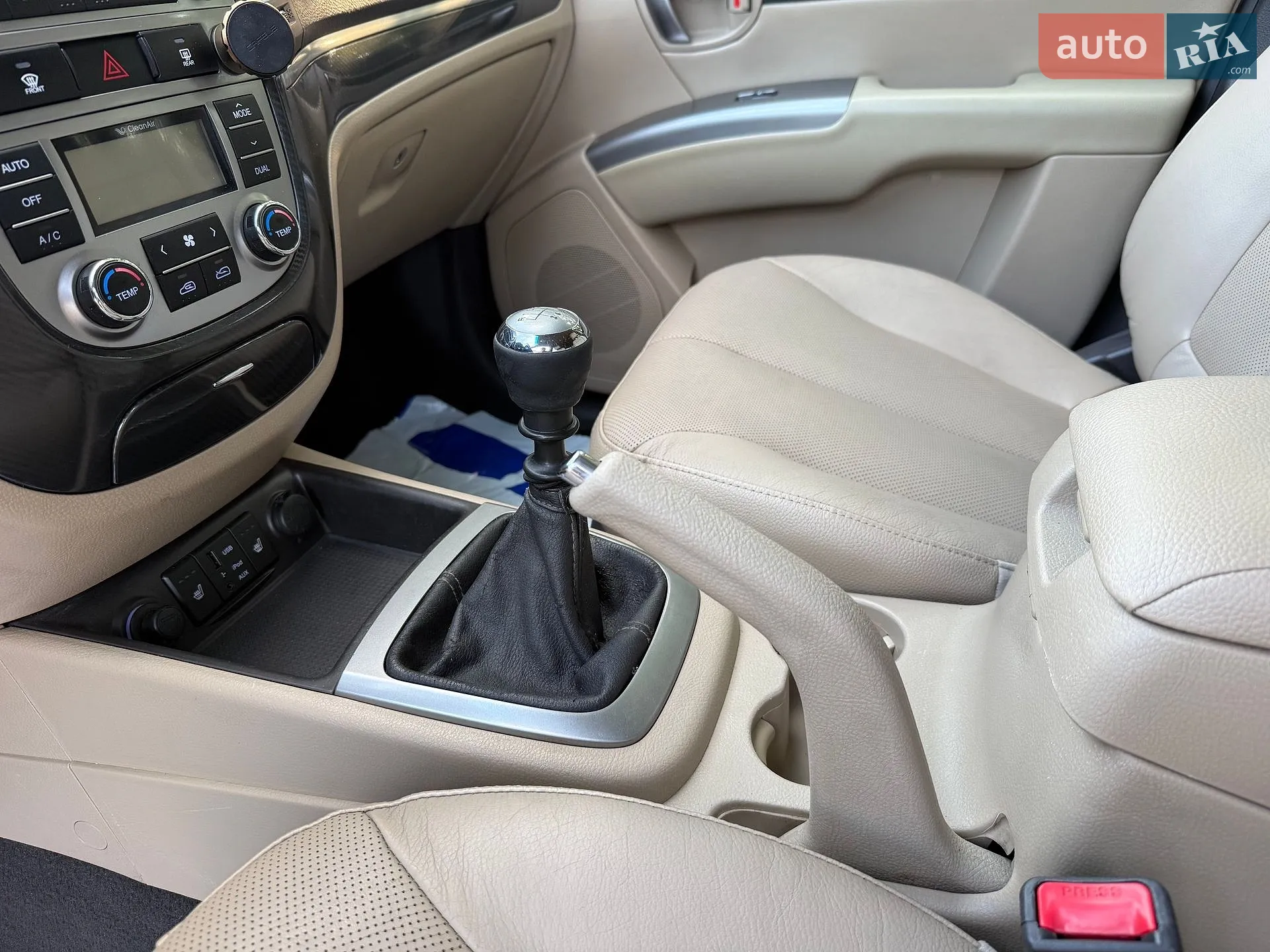 2012 Hyundai Santa Fe - мініатюра 75