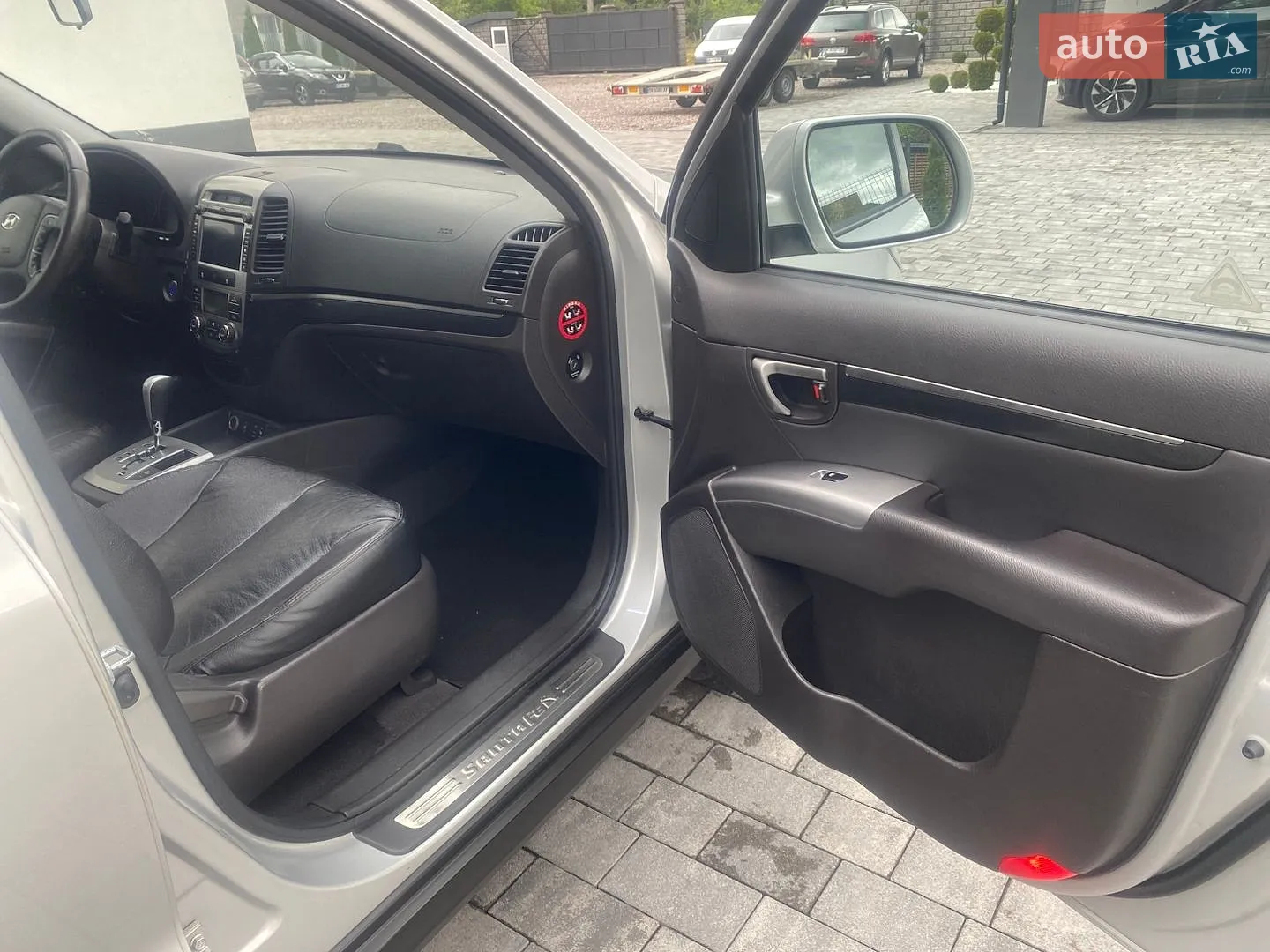 2011 Hyundai Santa Fe - мініатюра 27