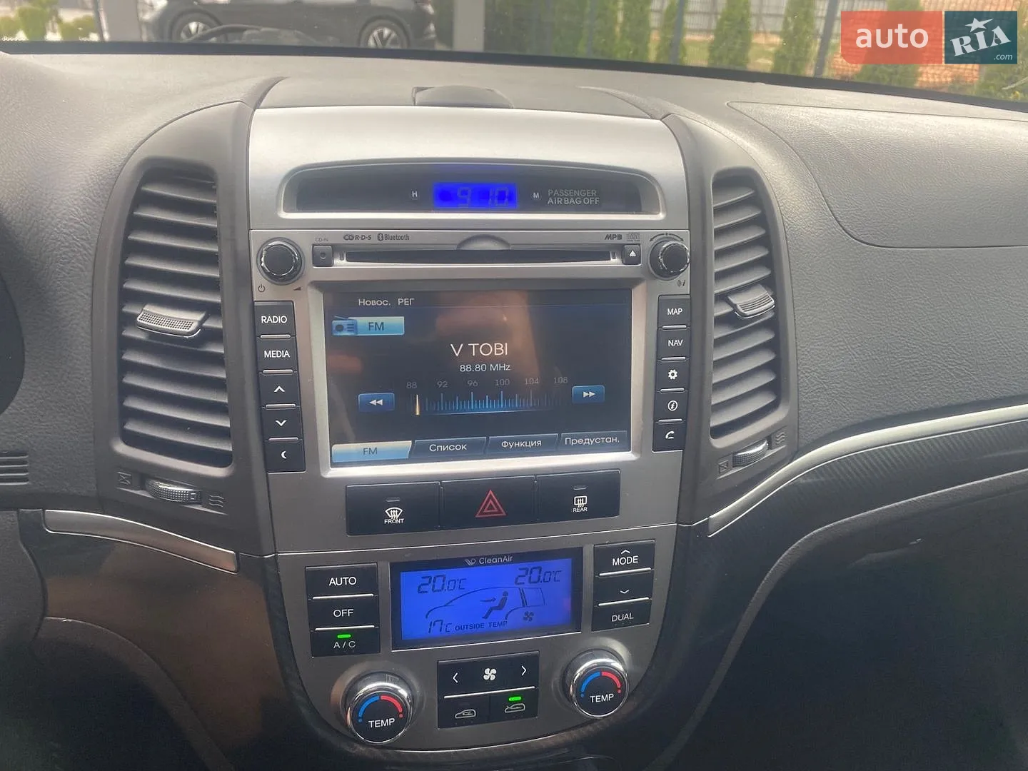 2011 Hyundai Santa Fe - мініатюра 30