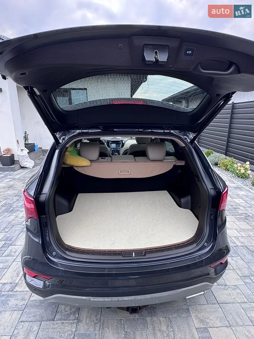 2017 Hyundai Santa Fe - мініатюра 8