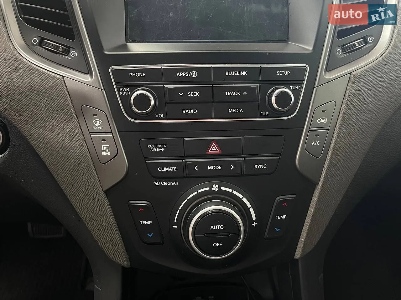 2016 Hyundai Santa Fe - мініатюра 34